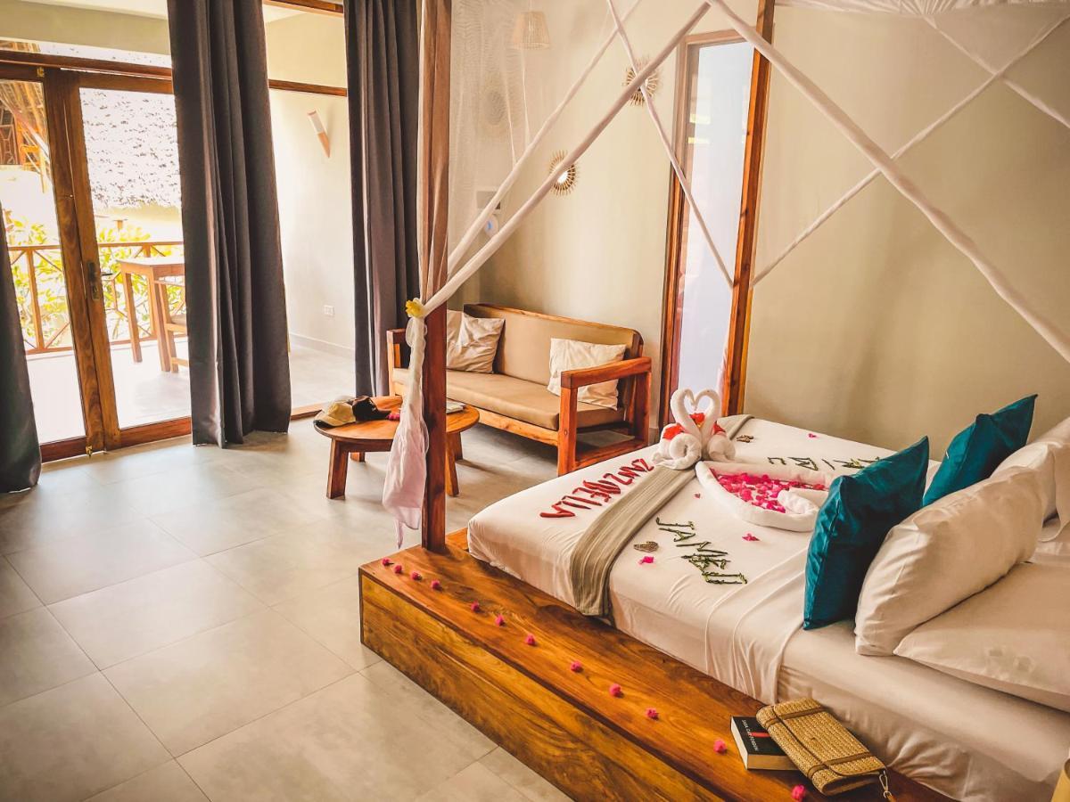 Zanzibella Hotel & Spa Kiwengwa  Extérieur photo A room at the resort