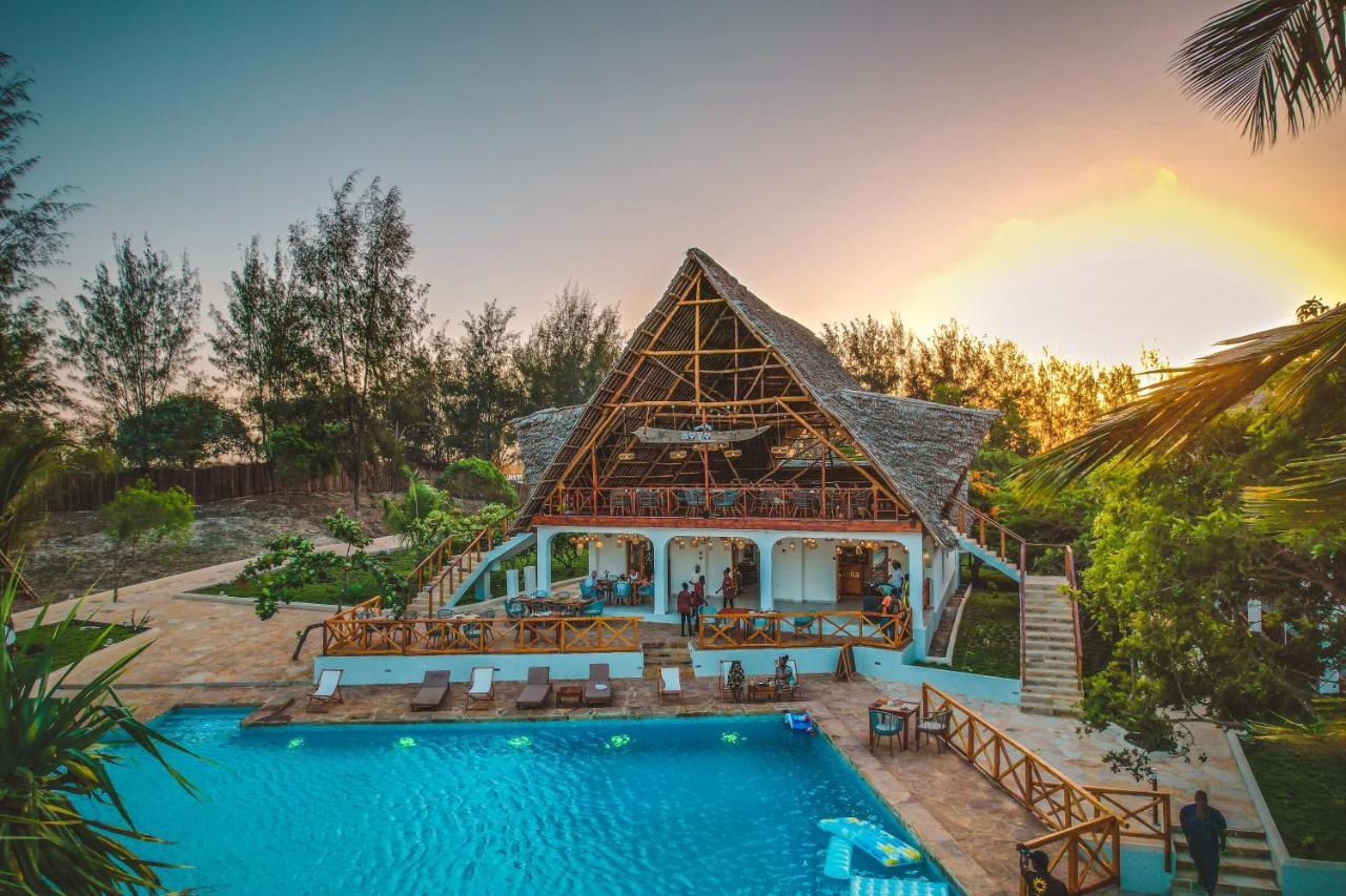 Zanzibella Hotel & Spa Kiwengwa  Extérieur photo The resort's main building