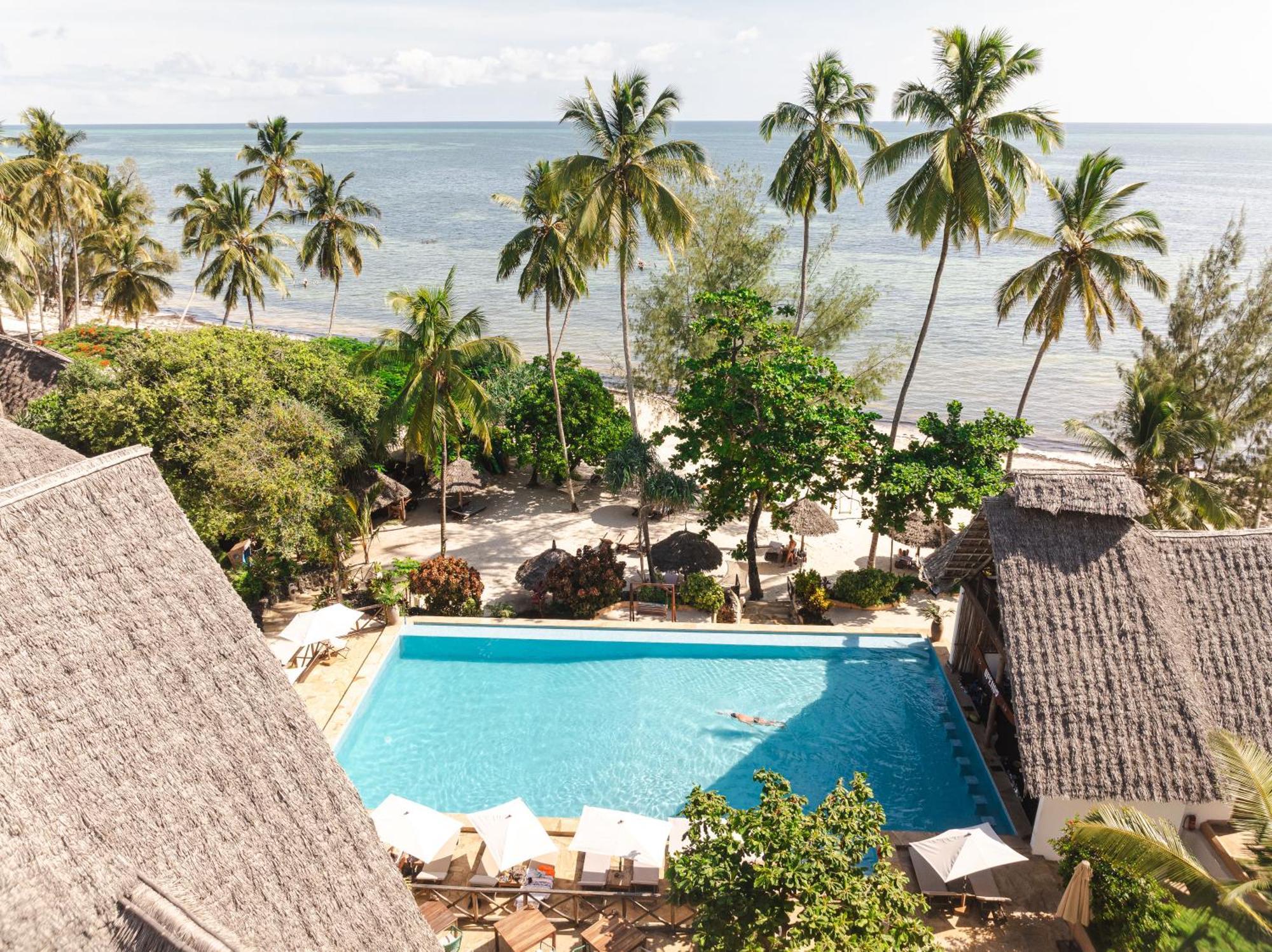 Zanzibella Hotel & Spa Kiwengwa  Extérieur photo View of the pool at the hotel
